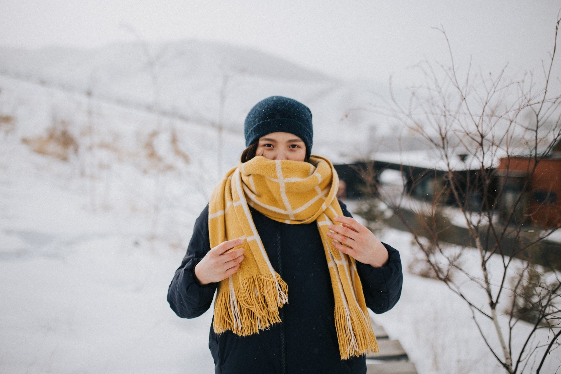 What Are the Health Benefits of Wearing a Scarf