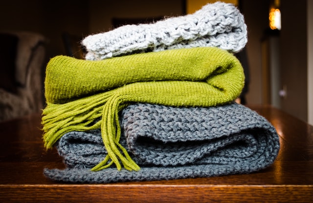 Choose the Right Scarf: A Quick and Informative Guide
